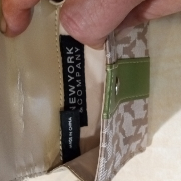 Wallet - Picture 2 of 3